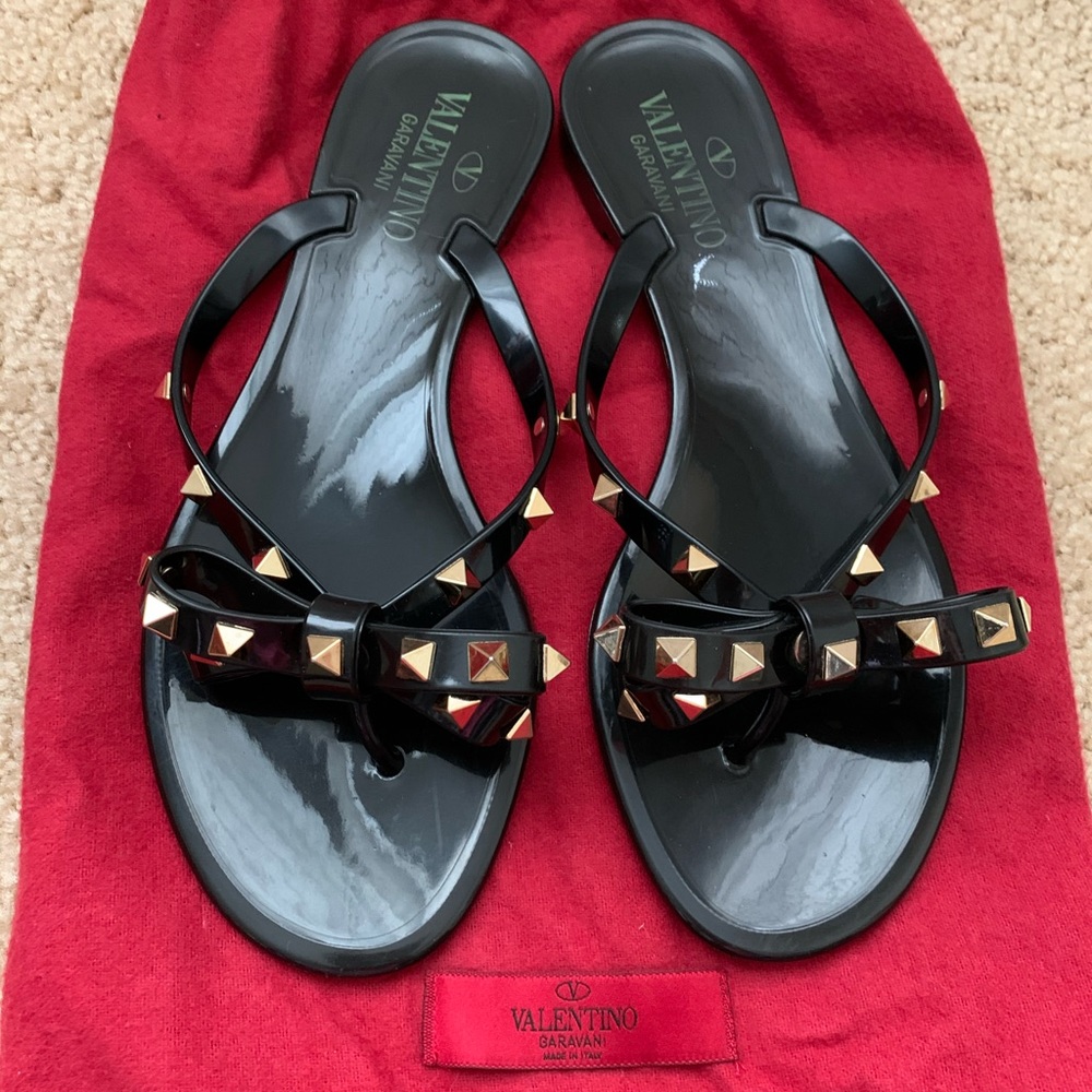 Valentino Rock Stud bow slides size 38